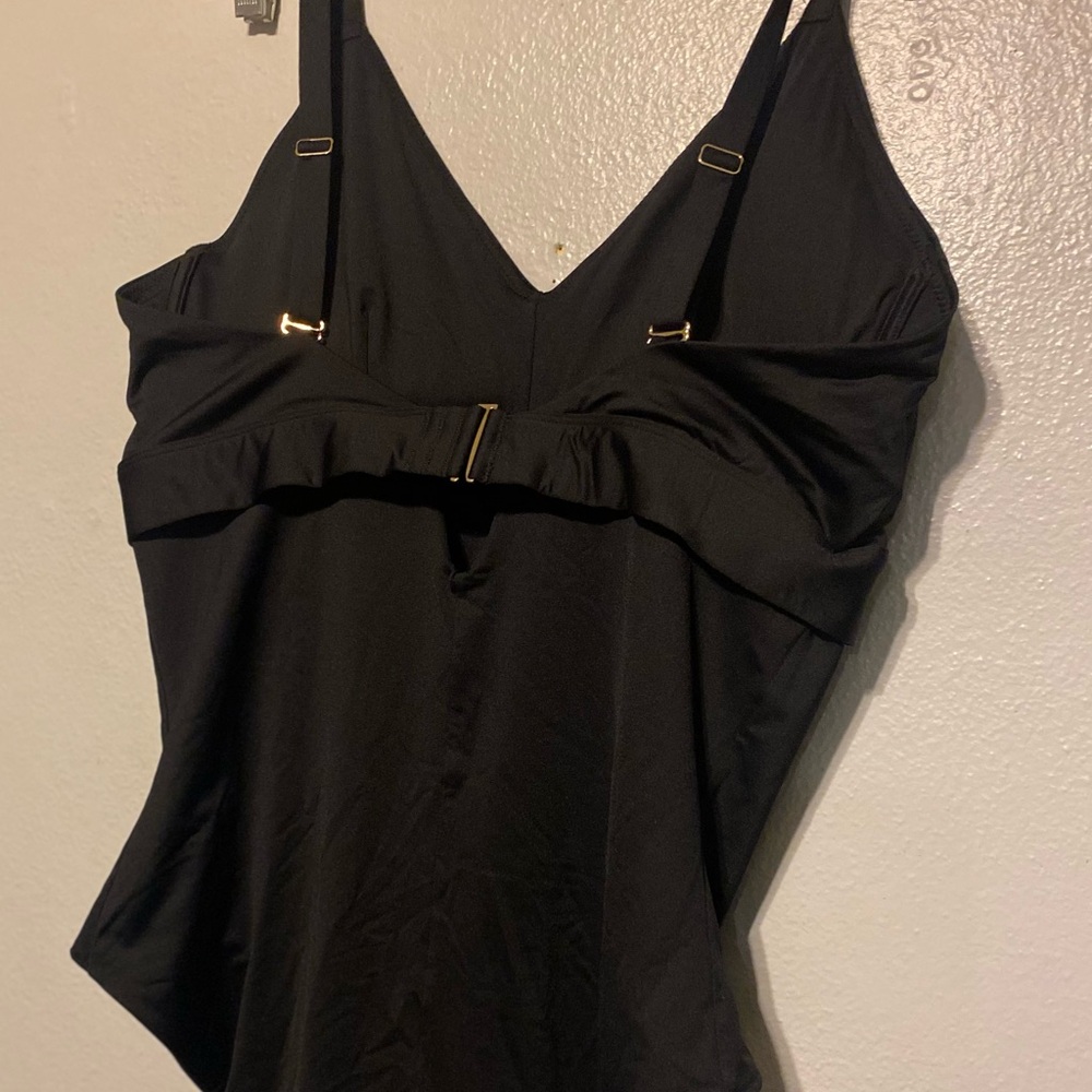 SPANX classic black bathing suit sz 1x sunkissed